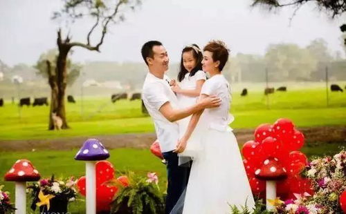 辛柏青与朱媛媛合影