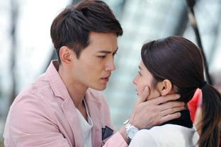 杨肸子柯淳吻戏路透曝光，CP感爆棚引热议！