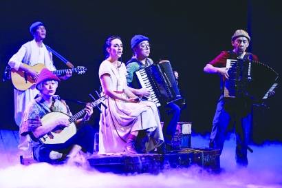 脱口秀剧场惊现猥亵事件，男子被行拘10日！网友：太恶心了