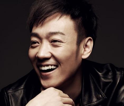 朱媛媛与辛柏青婚后合照