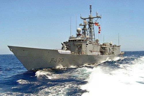 军事专家分析战场数据