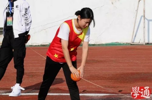 运动会记事（三 不抓重点抓擦边——陶醉广播）