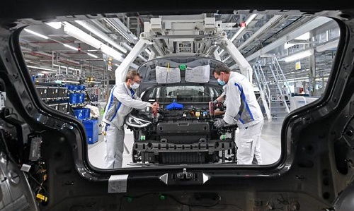 德国汽车工厂生产线