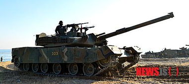 朝鲜海军演习场景图片