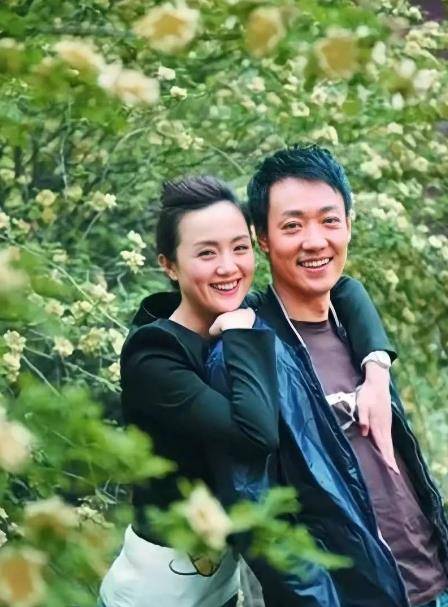 辛柏青泪祭亡妻朱媛媛：五年抗癌路，爱与坚强同行