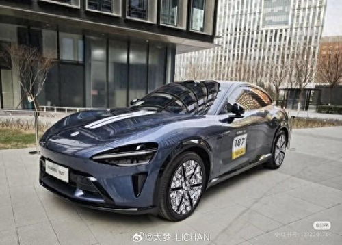 直击小米15周年发布会：小米YU7零百加速3.23s，最高时速253km/h