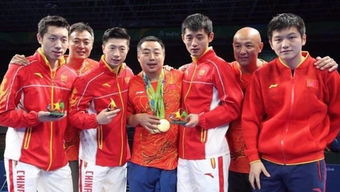 国乒教练组讨论战术