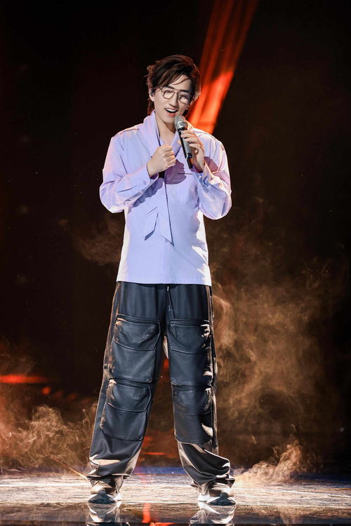 歌手2025首场淘汰名单公布瞬间