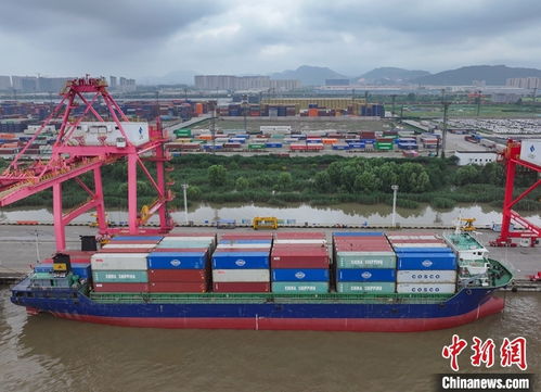 中国海关货物集装箱码头