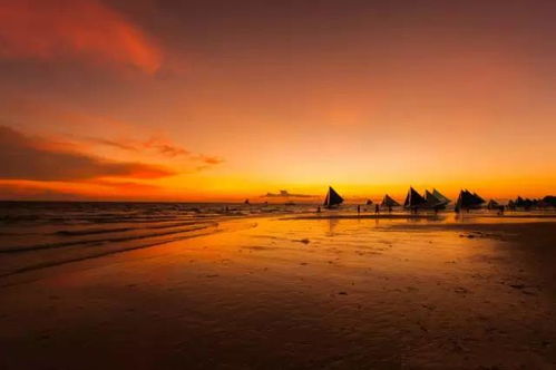 夏日海边落日余晖