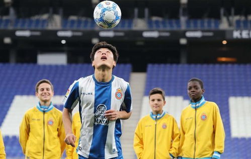 中国球迷在西班牙遭种族歧视事件亲历：那一刻，我无比愤怒！