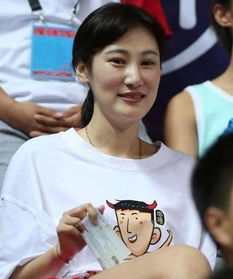 周琦老婆承认逼丈夫回国失去理智，背后真相让人唏嘘