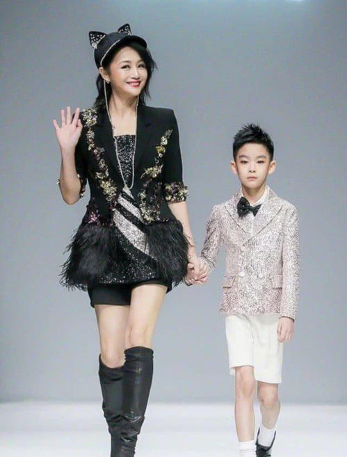 51岁曹颖自曝胃癌真相：光鲜背后藏着多少辛酸？