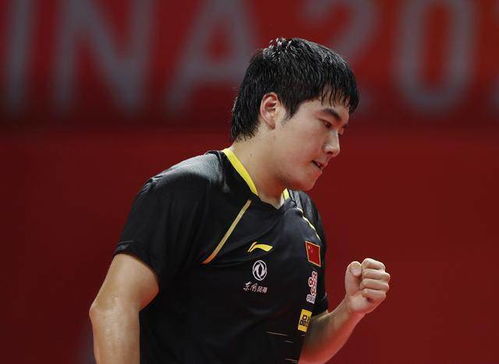 梁靖崑接受记者采访