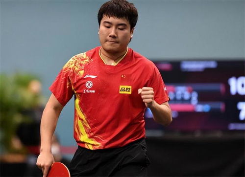 梁靖崑专注比赛中