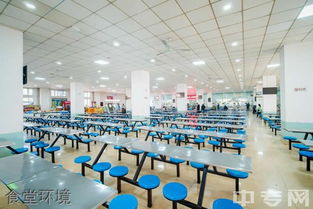 学校食堂内部环境照片