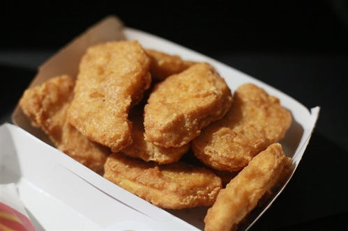 正新鸡排鸡腿现蛆虫，网友震惊！市监局紧急回应