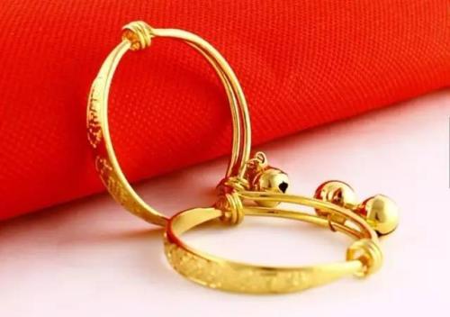 老凤祥黄金饰品展示图