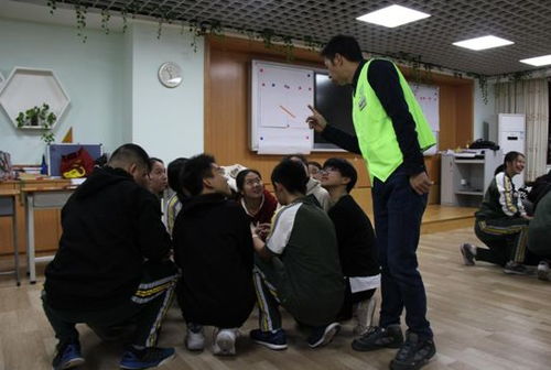 培训结束后演员合影