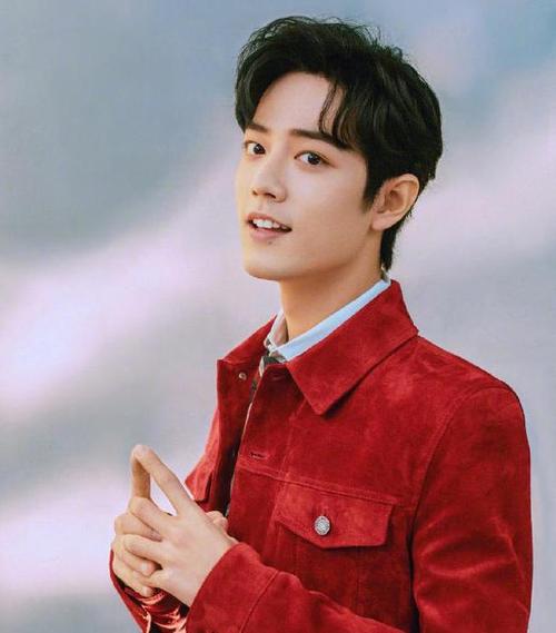 微博热搜截图 肖战藏海传话题页面