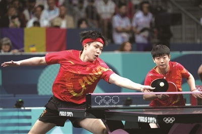王楚钦孙颖莎混双夺冠！多哈世乒赛再创辉煌，国乒传奇继续书写