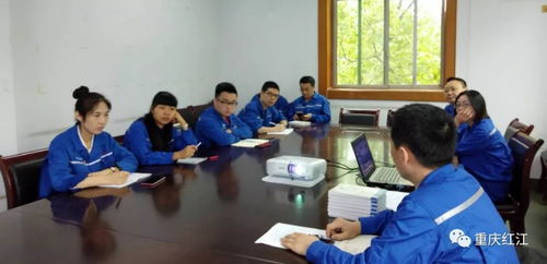 多位演员在税法培训现场