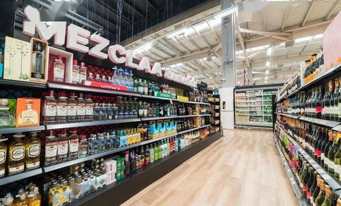 特朗普再挥关税大棒，美国零售巨头首当其冲，沃尔玛“躺枪”引争议