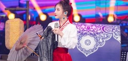 黄杨钿甜参加综艺节目画面