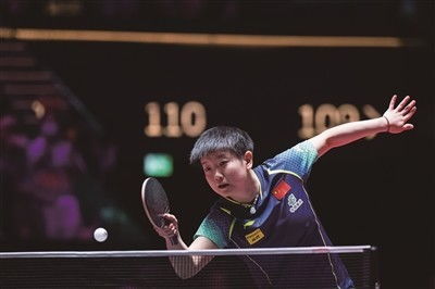 孙颖莎强势卫冕！4-0横扫伊藤美诚，国乒提前锁定女单冠亚军