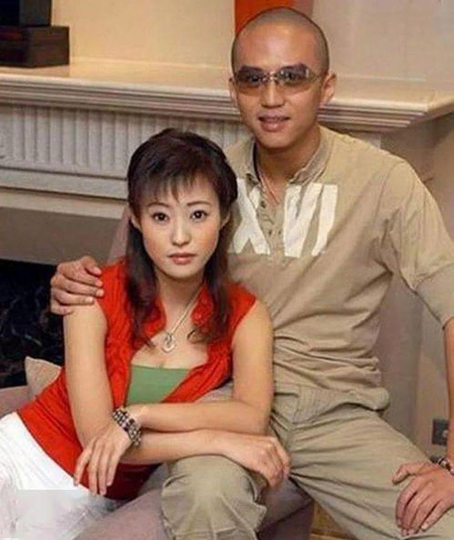 郝蕾疑似回应和邓超分手原因：多年后首次发声，揭开当年感情裂痕的真相