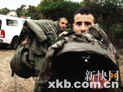 以军突袭巴难民营，现场冲突升级！人盾排查引争议