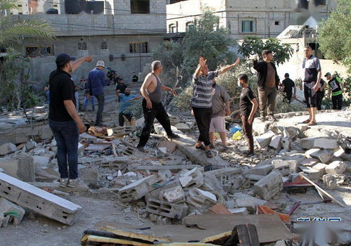 加沙地带遭受空袭后的废墟景象