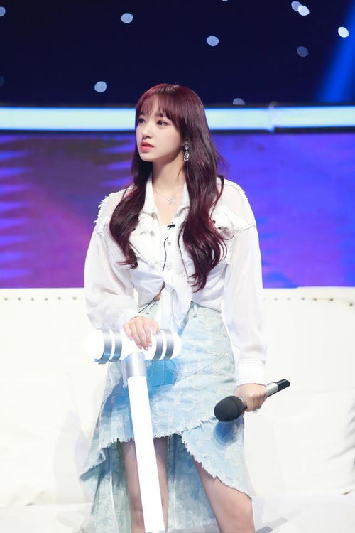 程潇与妹妹后台合影