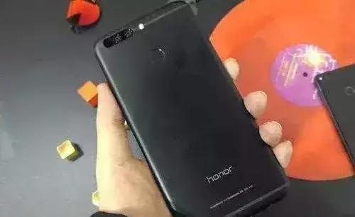 2025Q1中国手机出货量大揭秘：华为稳扎增长，小米狂飙突进，苹果意外下滑