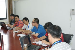 学生讨论AI项目案例