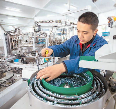 中国经济加力发展动力强劲，这些领域正在爆发新活力