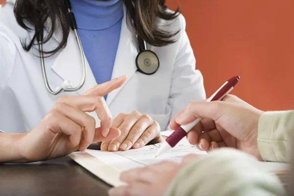 从单细胞到多组学：我如何解读高危神经母细胞瘤的化疗新发现