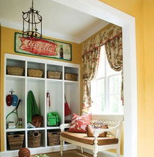 小户型玄关嵌入式设计案例