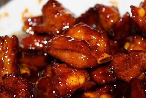 自己做的糖醋排骨摆盘精美