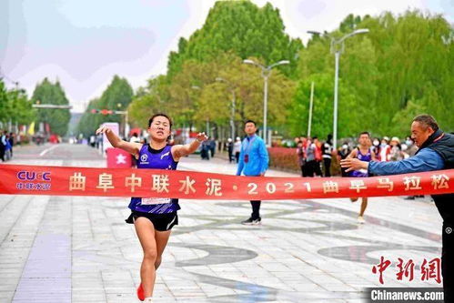 马拉松期间的文化展览活动