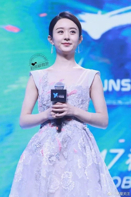 赵丽颖白色仙女长裙亮相微博热搜，网友直呼：人间仙子降临！