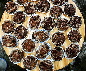 一碗热气腾腾的龙船饭