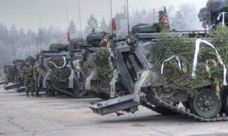 德国士兵在立陶宛街头