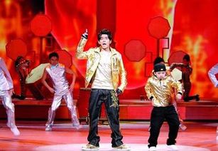 麦琳出席品牌活动现场