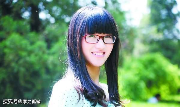 卜小花照片截图