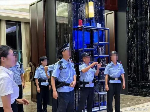 政府官员与企业代表开会讨论政策