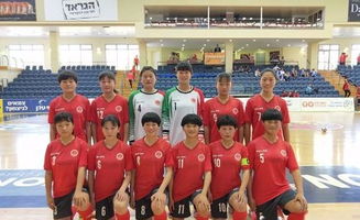 从足球场到课堂：孩子们成长的背后，藏着国家的深情守望