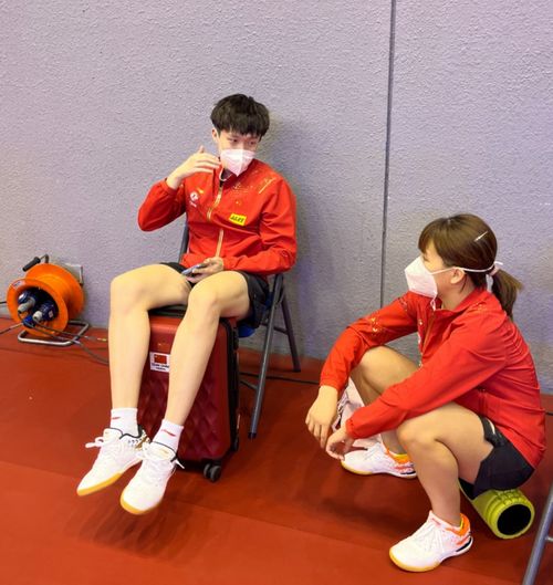 王楚钦世乒赛后发文：冠军背后的心路历程与深情告白