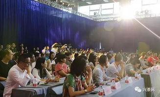 新势力品牌发布会现场展示新车技术细节