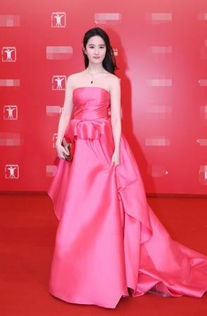 刘亦菲入围白玉兰最佳女主角，神仙姐姐的逆袭之路有多燃？